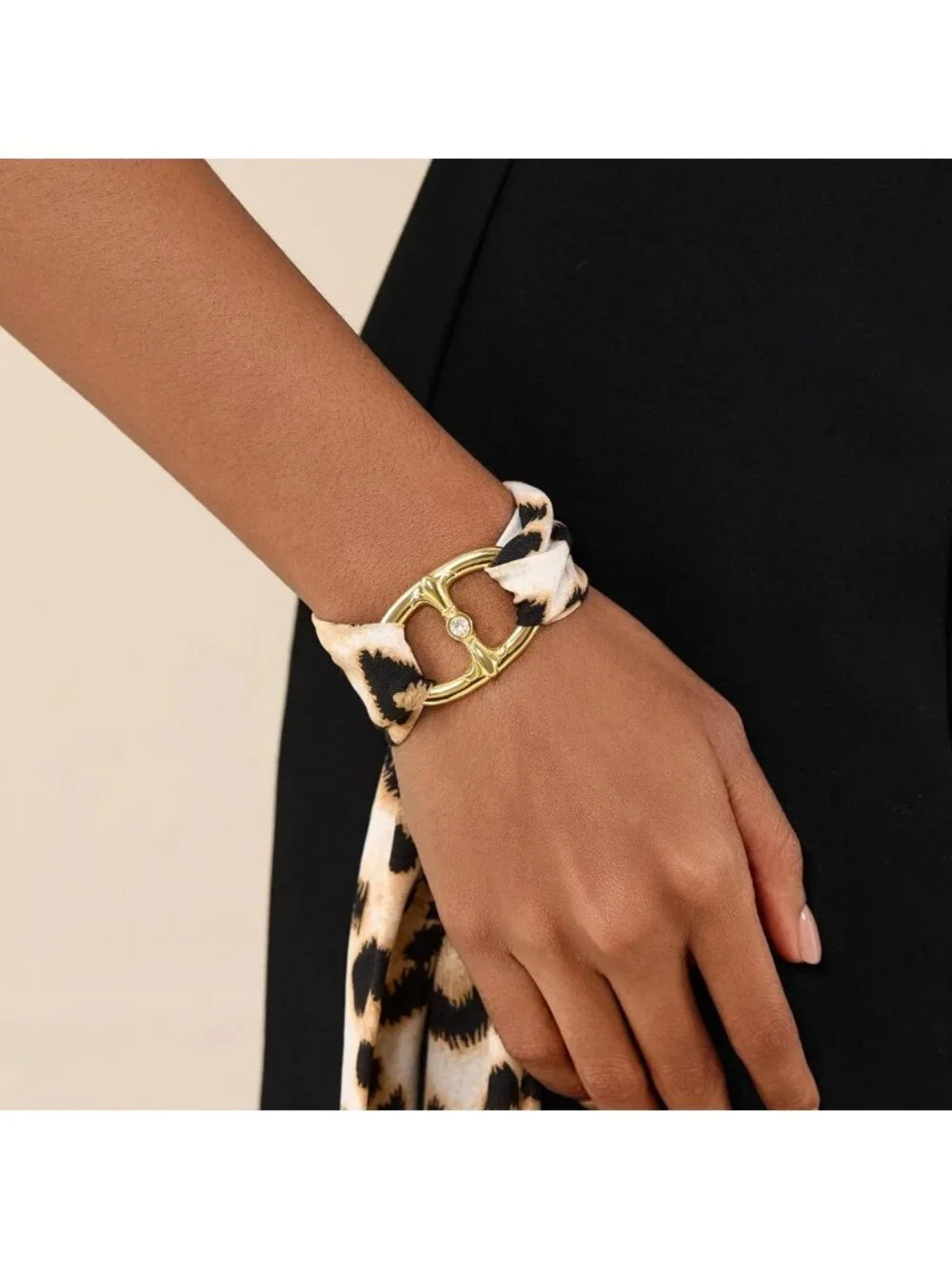 Elegant Oval Silk Scarf Ring - 18K Gold Plated Accessory for Women